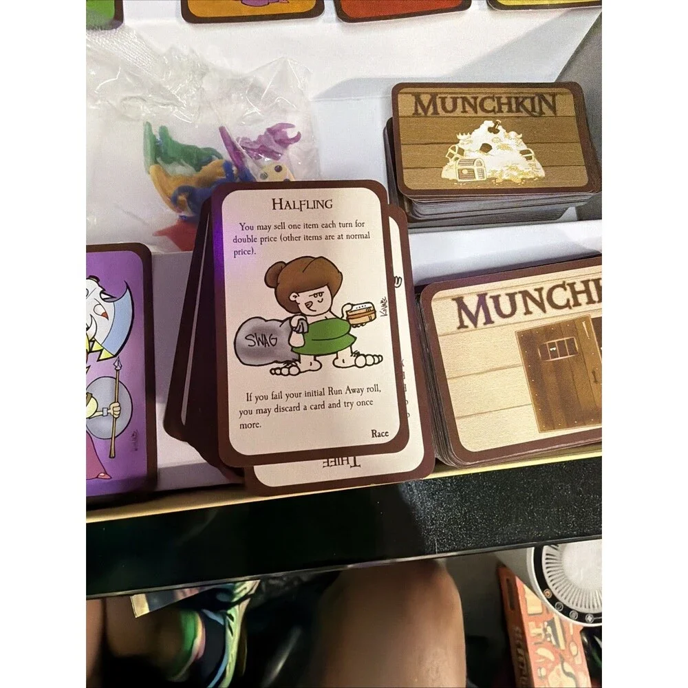 Steve Jackson Games munchkin deluxe
